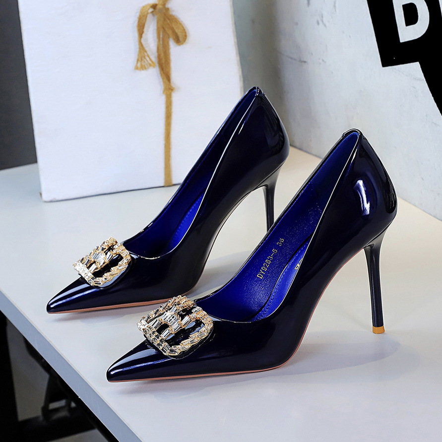 Court Heel Pointed - BIGTREE Elegante puntige hoge hakken Dunne