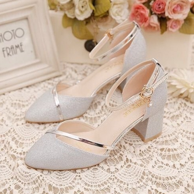 Damespumps met glitter, dikke  - Ankle Strap Heels recensie en prijs