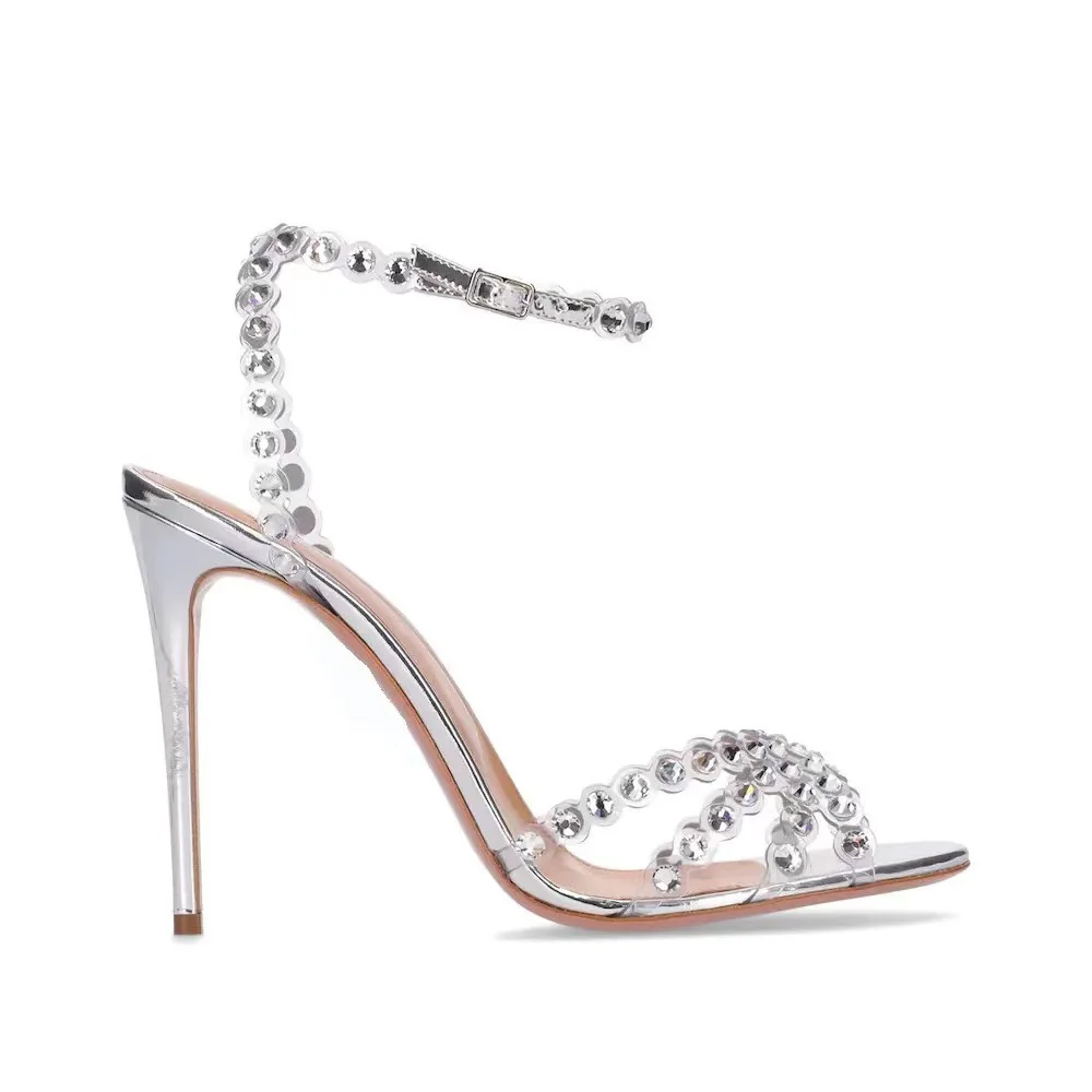 Sociale plus size zilveren hak - Peep Toe Heels recensie en prijs
