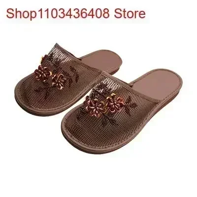 Dames Stijlvolle Bloemenpantof - Mule Slip On recensie en prijs